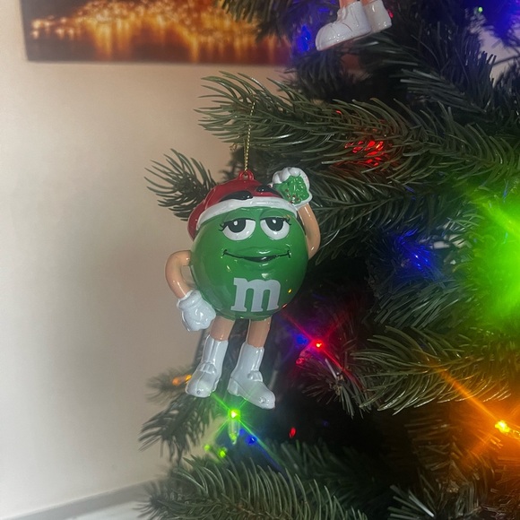 💚 Vintage M&M’s Green Large Christmas Ornament - Picture 3 of 4